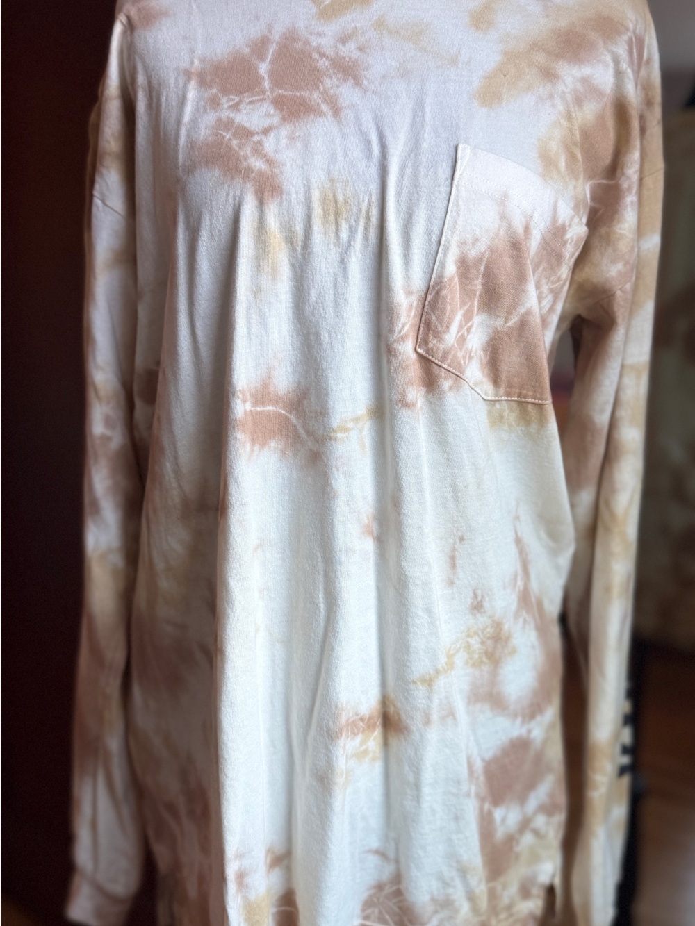 PINK Victoria's Secret Long Sleeve Tie-Dye Pocket Tee in Cream & Tan